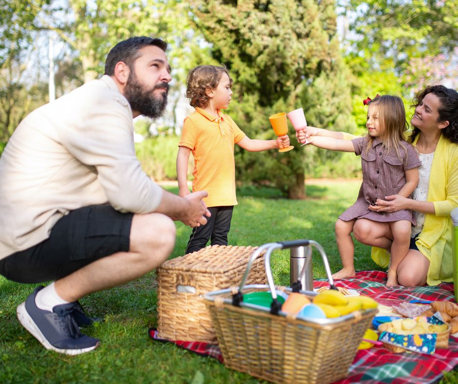 Summer Pest Control with a family having a picnic